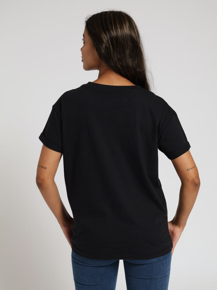 View On The Sea Tee - Black