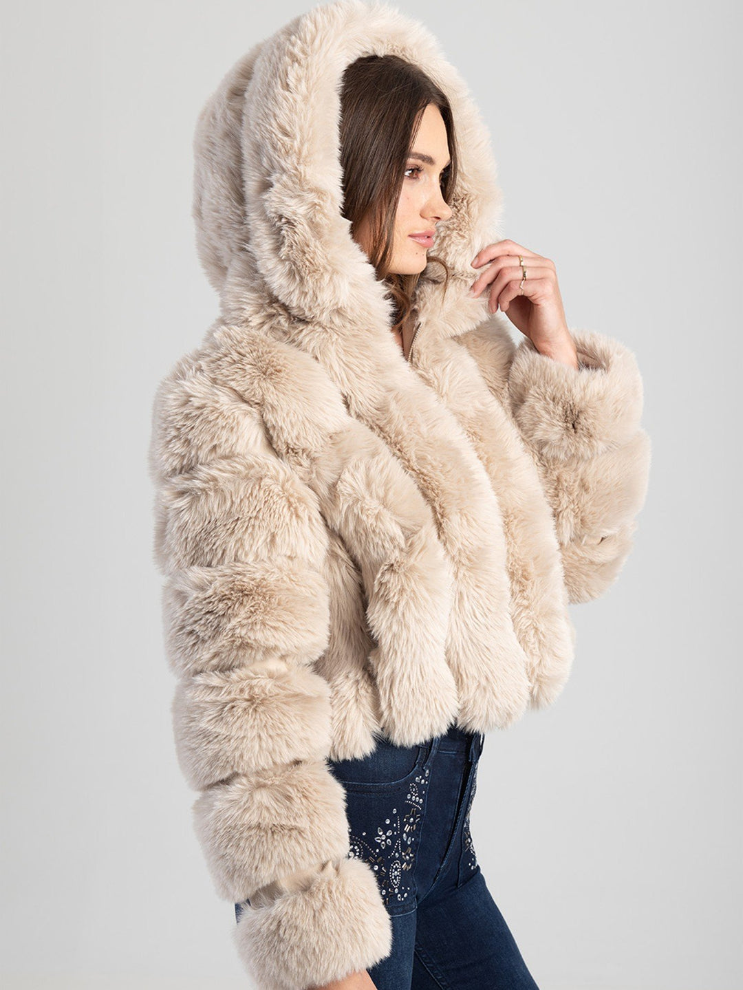 Crop Pu Jacket With Contrast Faux Fur Detailing - Mink