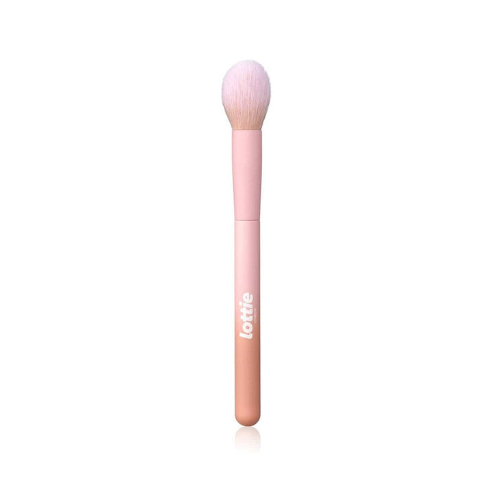 Tapered Highlighter Brush