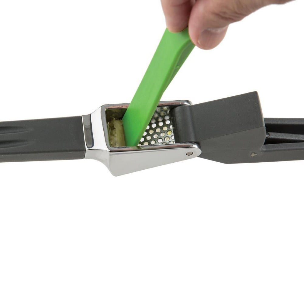 Progressive Garlic Press With Scraper