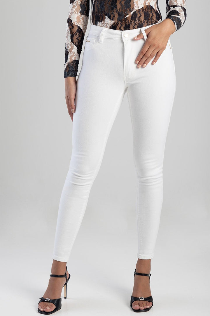 Axel Mid Rise Bumbooster Denim Jean - White